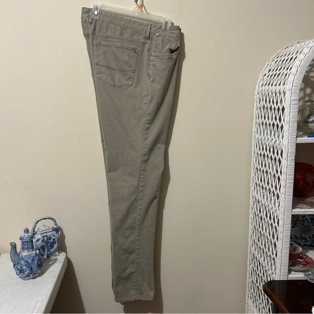 Tommy Bahama Jeans Pants Men’s 35/34 Twill Tan Relaxed Fit Straight Leg Mid Rise